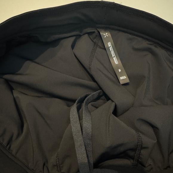 Ten Thousand Tactical Shorts (Lined) - LIKE NEW 🔥 - Picture 3 of 5